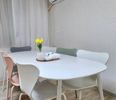 Paldal-gu Apartment | Near Aju Uni Hospital, Everland, Starfield, etc