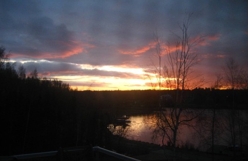 Turnagain Condo | Near Anchorage Airport, Lake Hood and the Cook Inlet Coast