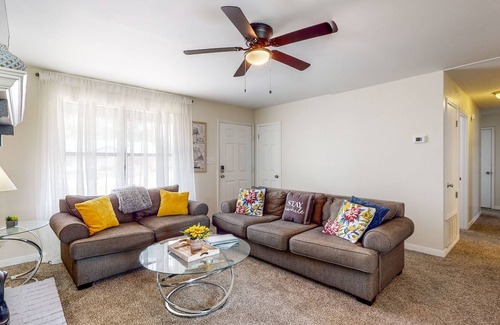 Myrtle Grove House | Near Beach w/ private yard & well-equipped kitchen