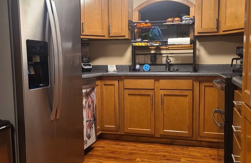 Camden County Other | Near Camdenton, Farmhouse Experience, Animals, Fun Lighting, Soundbar, Starlink