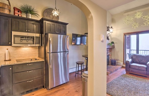 Historic District Condo | Near Chairlift: Breck Condo At Base of Peak 9!