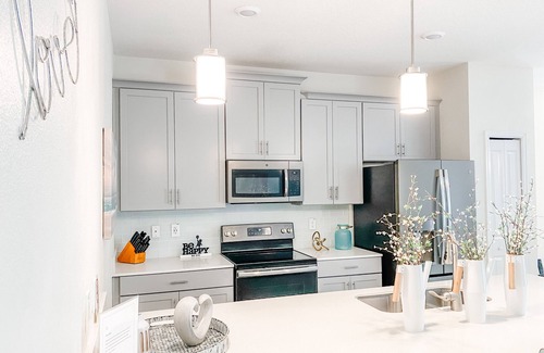 Kissimmee House | Near Disney - Lazy River - Private Pool at Storey Lake