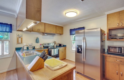 Edisto Island House | Near Edisto Beach State Park: Home w/Lanais!
