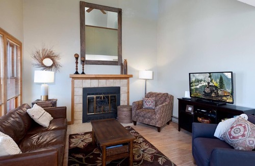 Durango Condo | Near FLC, Town, Trails & Golf - Pool & Hot Tub - Ferringway #23