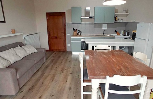Vitolini Apartment | NEAR FLORENCE APARTMENT IN VILLA WITH GARDEN AND PRIVATE SWIMMING POOL