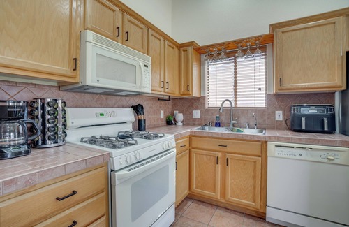 Mesa Del Sol House | Near Golf Courses: Poolside Paradise in Yuma!