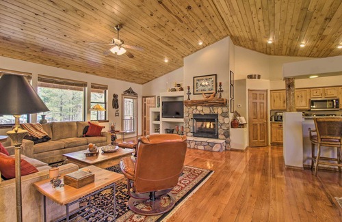 Torreon Cabin | Near Golf & Hikes: Torreon Cabin w/Furnished Deck