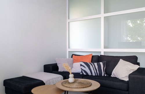 Tampere Apartment | Near Hämeenpuisto with Private Sauna