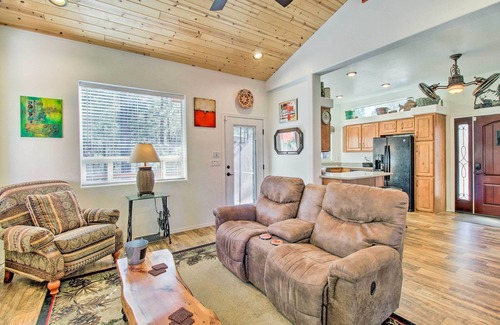 Show Low Cabin | Near Hiking: Cabin w/Deck & Grill in Show Low