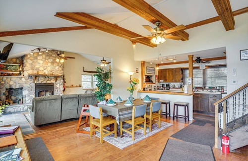 Campbellsport House | Near Hiking: Lakefront Getaway in Campbellsport!