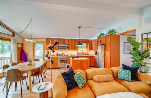 Egremont House | Near Hiking Renovated 4-Acre Berkshires Retreat!