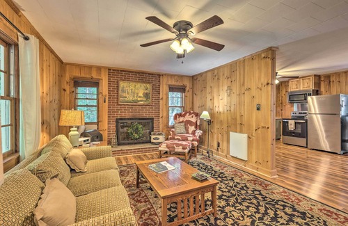 Roaring Gap Cottage | Near Hiking: Roaring Gap Retreat w/Fire Pit!