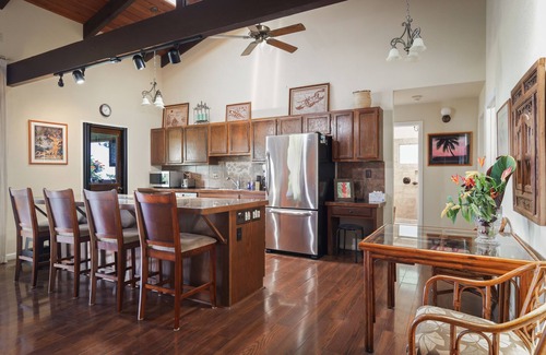 Honaunau-Napoopoo House | Near Historic Kealakekua Bay, Elevation, Close to Shops, Tranquil Retreat