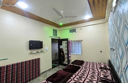 Ujjain Hotel | Near mahakaleshwar temple
