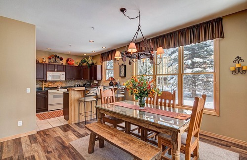 Warrior's Mark Condo | Near Main St in Breckenridge! Private hot tub, close to ski lifts!