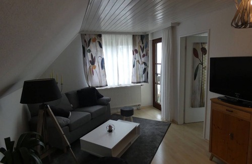 Moosburg Apartment | Near Munich - bright, central, quiet, close to the airport. Also for individuals