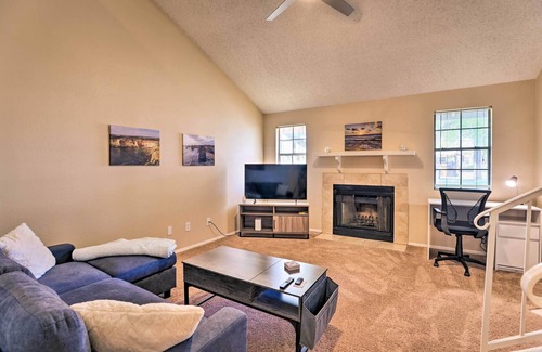 Breckenridge Townhomes House | Near Parks & Golf: Gilbert Townhome w/Pool Access