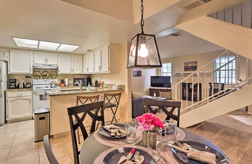 Breckenridge Townhomes House | Near Parks & Golf: Gilbert Townhome w/Pool Access