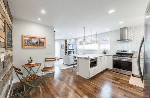 Morse Park House | Near Red Rocks and Downtown - The Treehouse Escape