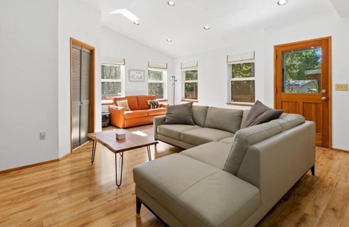 Gold Bar House | Near River: Hot Tub, Office, RV Parking, Dogs OK!