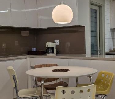 Seoul Apartment | Near Sangam, new apartment