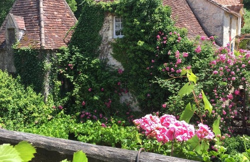 Campagne House | Near Sarlat. Montignac. Eyzies medieval house in the forest of the Château