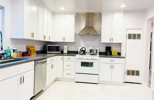 East San Jose House | Near SJ downtown 3B2B HOUSE Parking W/D