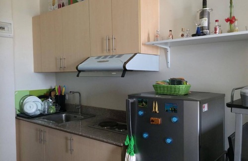Cagayan de Oro Condo | Near SM City, Homey with fast WIFI & SMART TV!