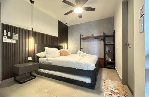 Shah Alam Apartment | NEAR SUBANG AIRPORT Dk Impian Studio 1-3 pax