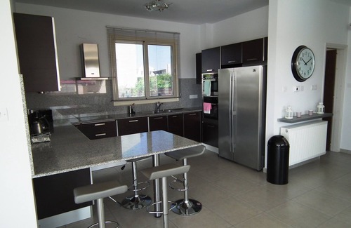 Pervolia Villa | NEAR THE BEACH LUXURY VILLA WITH PRIVATE POOL