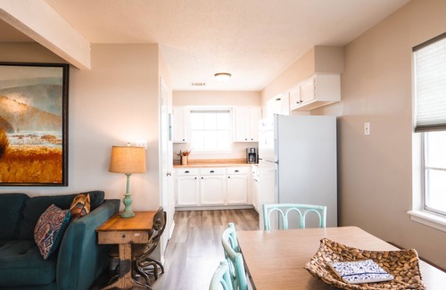 Cedar Lane House | Near the Caney Y! Minutes to Bay,Gulf, Beach!