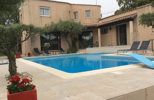 Saint-Jean-de-Cornies House | Near the sea and montpellier, house with large pool surrounded by olive trees