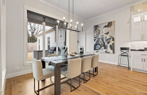 Tulsa House | Near The Gathering Place | 5-BR Luxury Family Stay