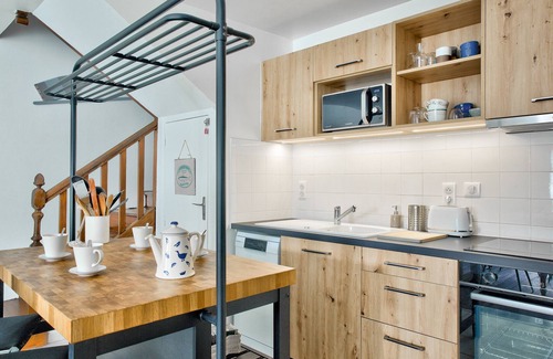 Guilvinec Ski Chalet | Near the port of Guilvinec, town house for 5