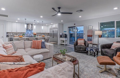 Norma Estates House | Near Trails & Golf, Htd Pool, Tbl Fire Pit, GOLF CLUBS, Poker Table, TVs All BRs