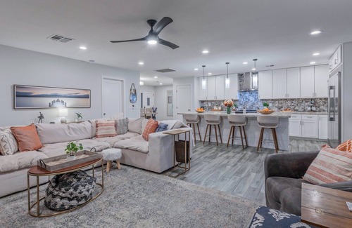 Norma Estates House | Near Trails & Golf, Htd Pool, Tbl Fire Pit, GOLF CLUBS, Poker Table, TVs All BRs