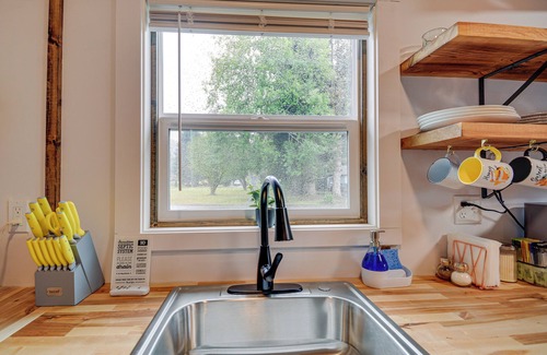 Forks Apartment | Near Twilight Sites & Scenic Hikes: Forks Apt
