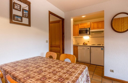 La Clusaz Apartment | Near village, ski slopes and aquatic area, 2 rooms + nook, garage, pets allowed