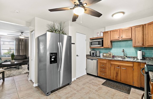 Indian Harbour Beach House | NEARBY BEACH/KING BEDS/BBQ TWO SIDE BY SIDE TOWNHOMESWITH PRIVATE YARDS