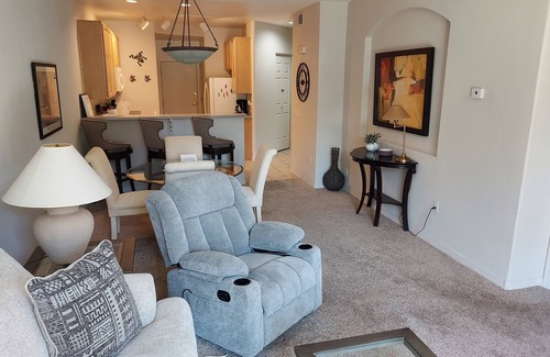 Superstition Lakes Condo | Nearby golf course, restaurants, shopping, hospitals, and freeway access!