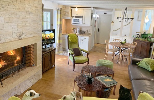 Simeyrols House | Nearby Sarlat there's a Cocoon, to listen to the silence +Pool/Spa 30° & Jacuzzi
