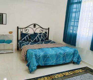 Kuala Terengganu House | nearby umt, unisza, litar gong badak, drawbridge and airport