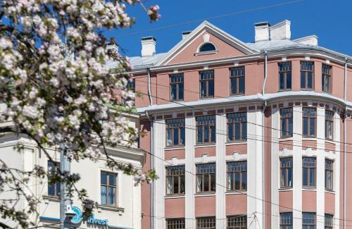 Old Town Apartment | Neat Old Town Riga Loft