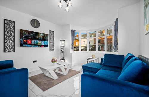 Acocks Green House | NEC BHX Free Parking Luxury Prestige Cosy Elegance