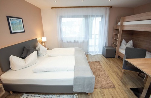 Edingen-Neckarhausen Hotel | Neckarperle
