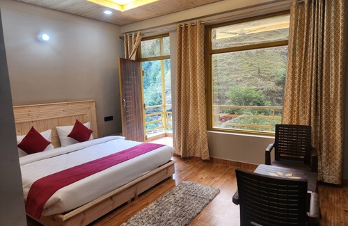 Chakrata Hotel | NEERANGANA RETREAT