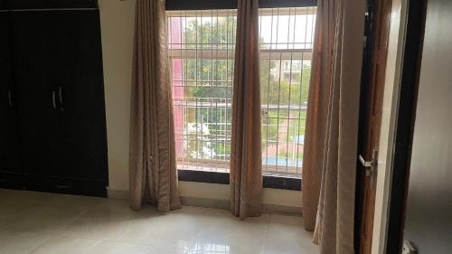 Bhopal Apartment | Neevah Homestay