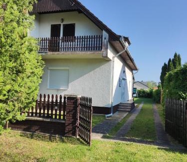 Balatonmariafurdo House | Nefelejcs Nyaraló