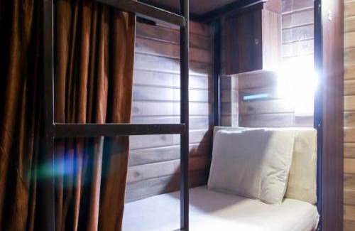 Marol Apartment | Negasi Dormitory