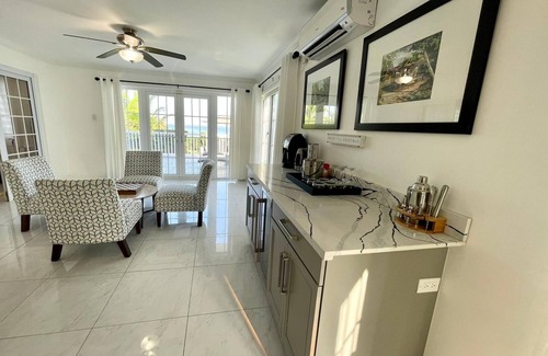 Orange Bay House | Negril Homes Perl,OceanFront, Beach, Pool Free Wifi, Outdoor Kitchen